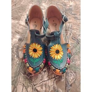 Womens Mexican platform sandals Multicolor Leather Size 6.5 Embrodery Sun Flower